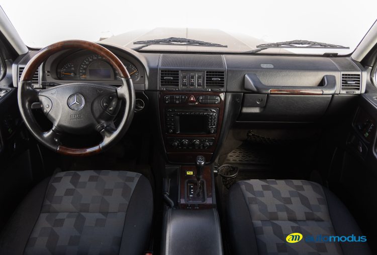 Mercedes-Benz G 270