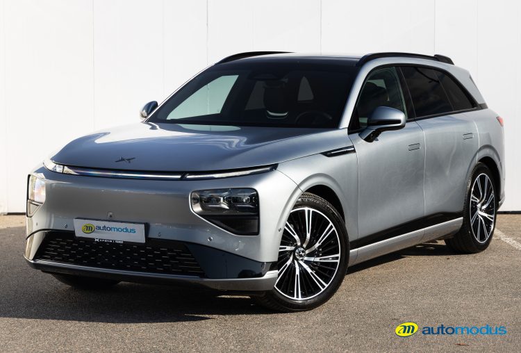 XPENG G9