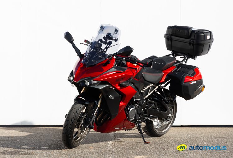 Suzuki GSX-S
