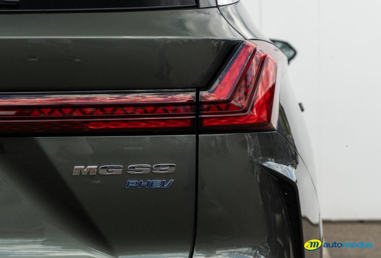 MG MGS9