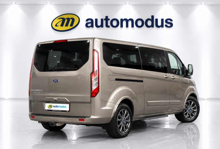 Ford Tourneo Custom